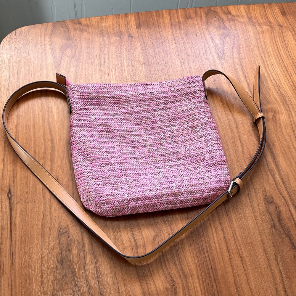 Vera Bradley Pink Crossbody Purse - Picture 2 of 9